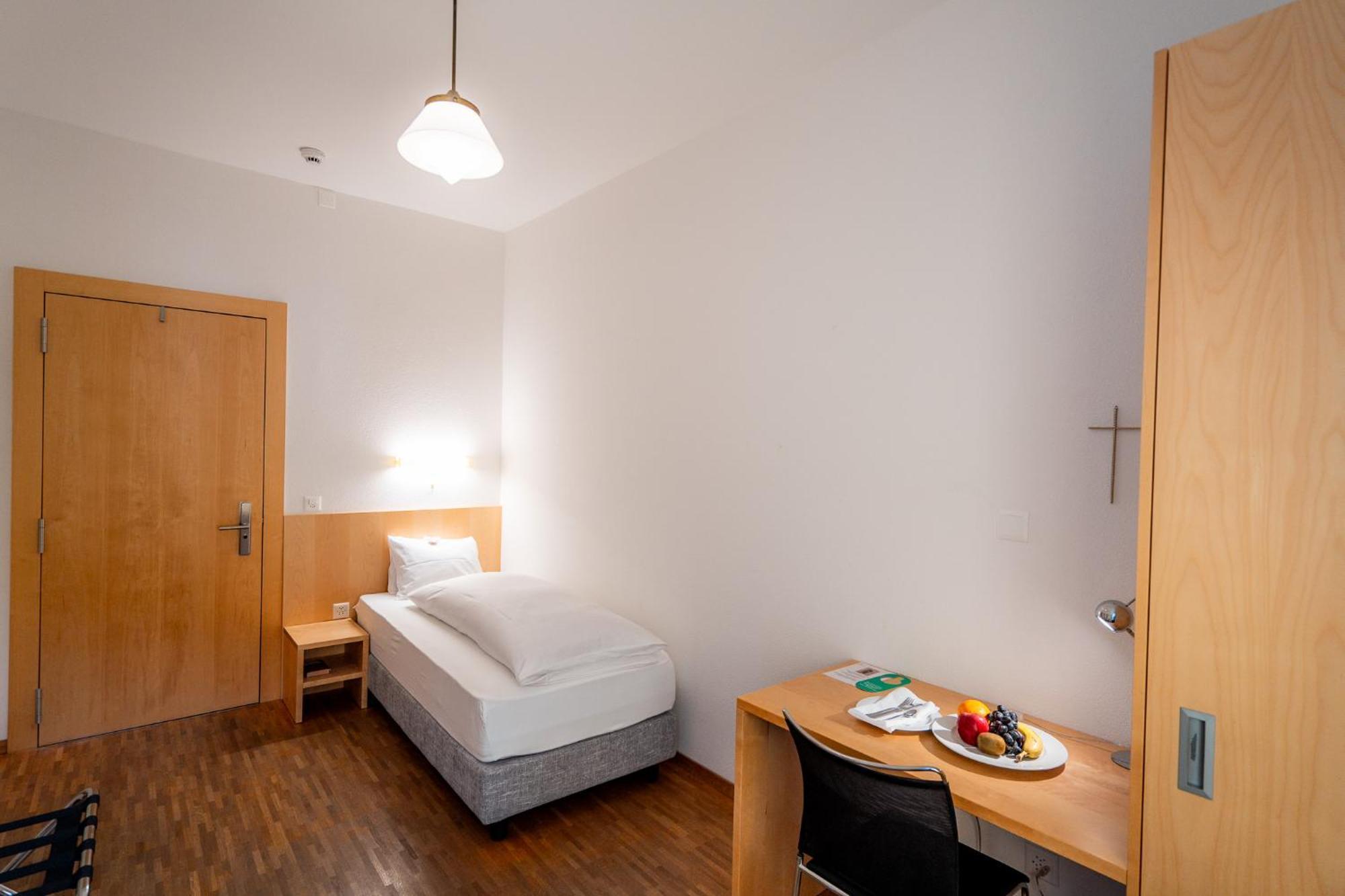 Hotel Haus Schoenstatt Contactless-Check-In Brig Exterior foto